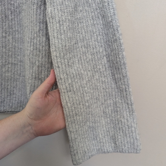 Madewell Ribbed Knit Bell Sleeve Sweater - Picture 7 of 9